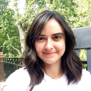 Meet your Posher, Nicole